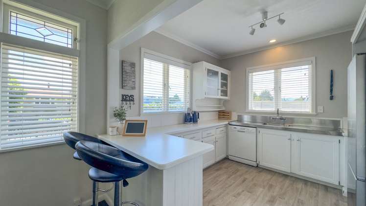 180 Broadway Matamata_12