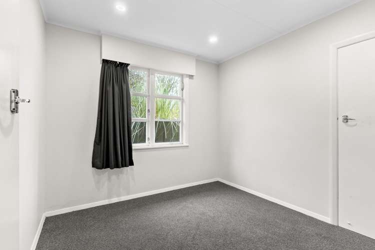 37 Horoeka Street Stokes Valley_8