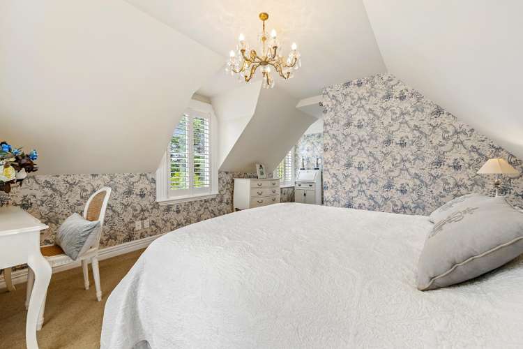 211 Summerhill Road Cust_21