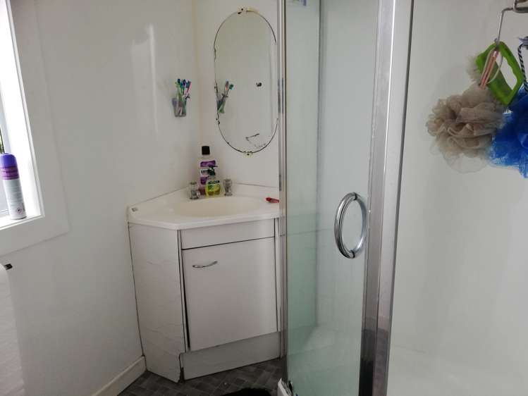 4/145 Esk Street Invercargill_11