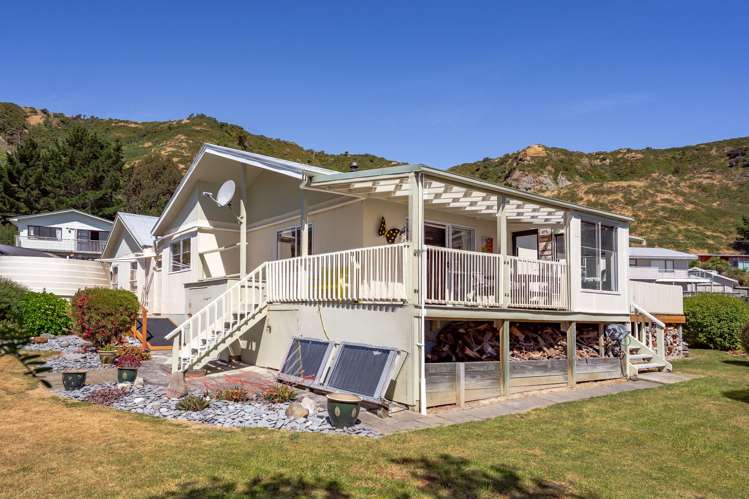 17 Te Miha Crescent Cape Palliser_18