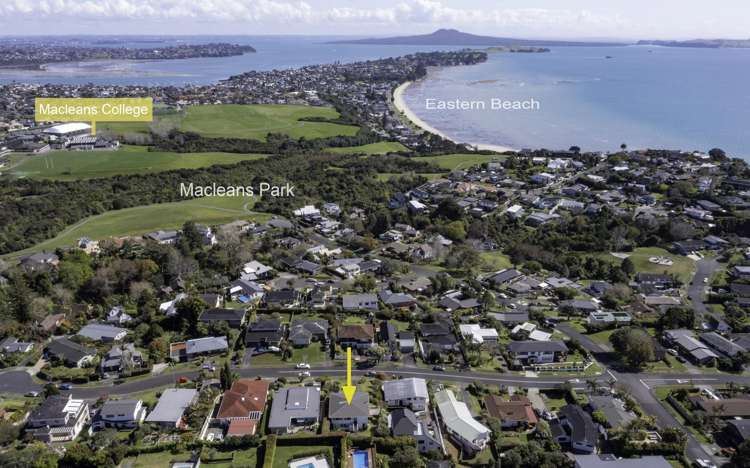 12 Copperfield Terrace Mellons Bay_22