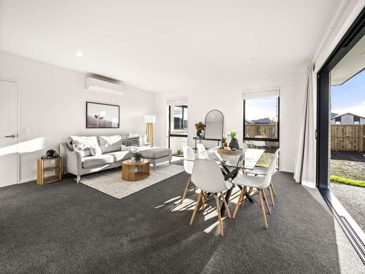 2 Orwell Way Elgin_6
