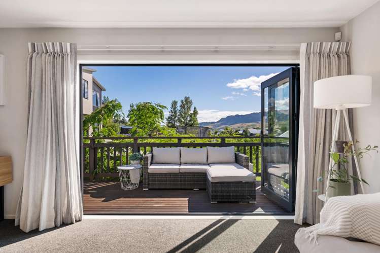 71 Stratford Drive Mount Pisa_9