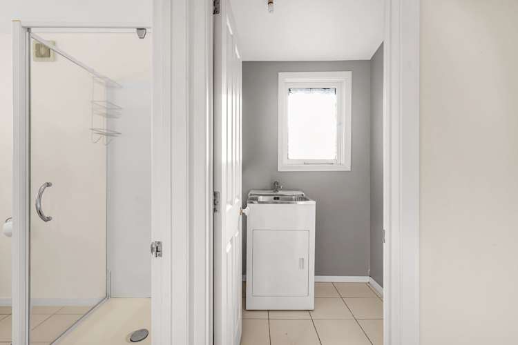 4 Exeter Street Stoke_16