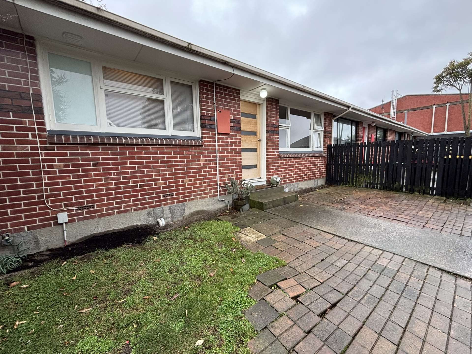 2/597 Cashel Street Linwood_0