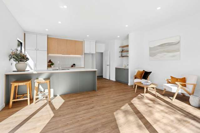 8 Golden Elm Rise 10820_1