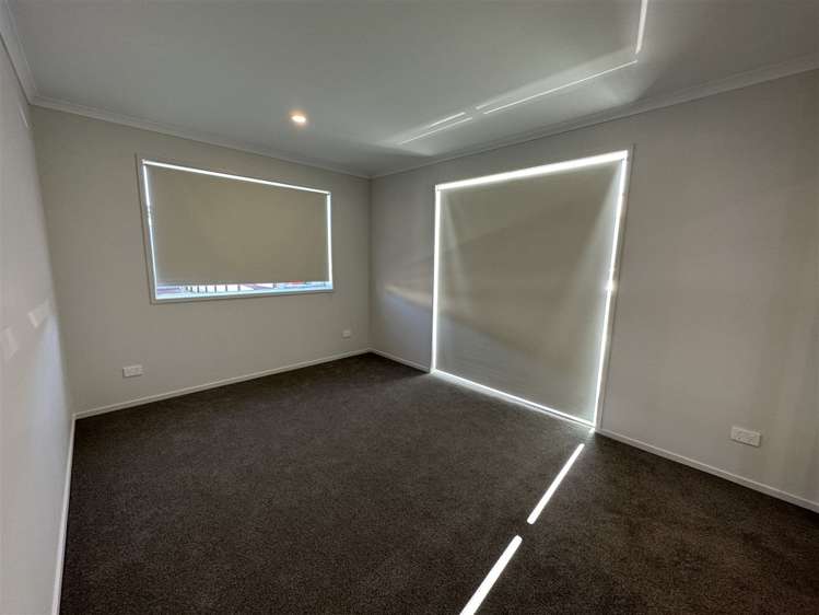 58 Archibald Road Kelston_8