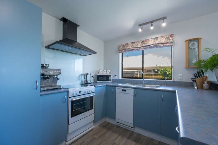 17 Saint James Avenue Richmond_9