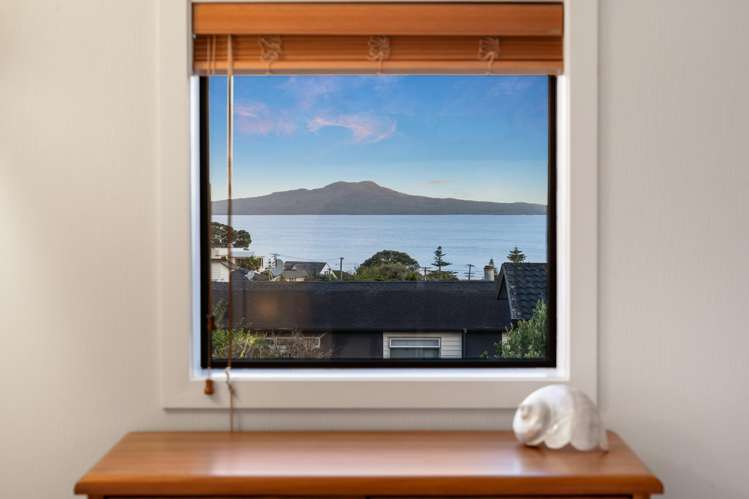 9a Folkestone Street Murrays Bay_9