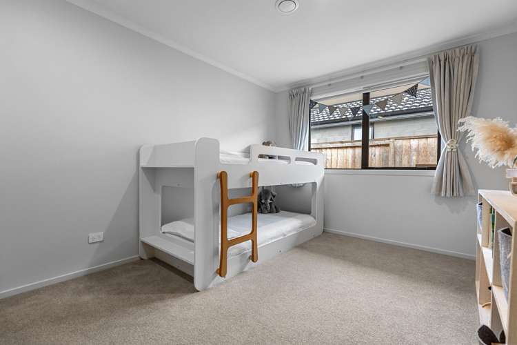 19 Kuihi Street Poike_12