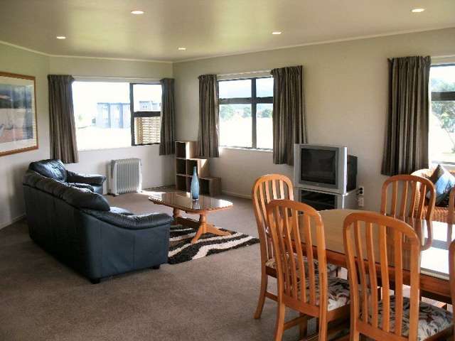 103 The Fairway Matarangi_3