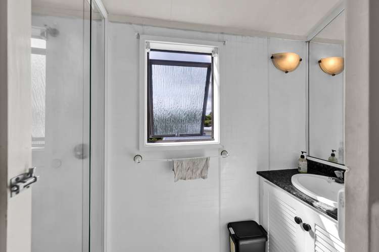 16 Ropata Street Hawera_13