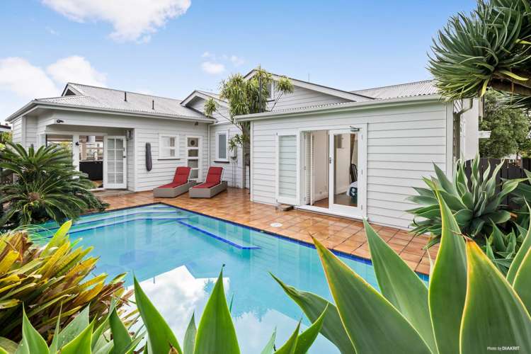 49 Lloyd Avenue Mount Albert_8