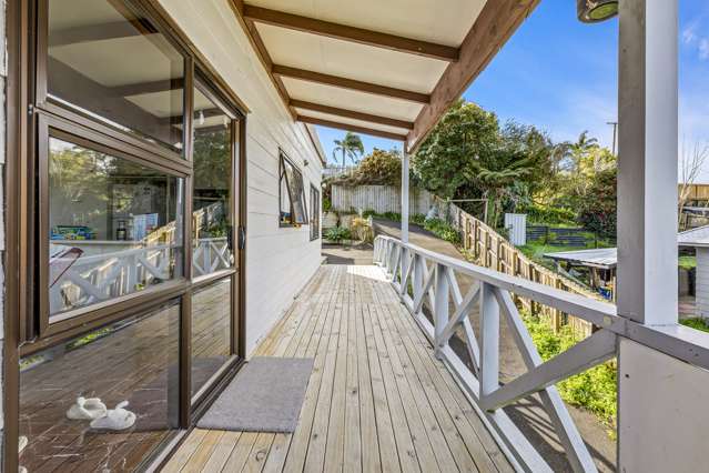 51a Sunset Road Totara Vale_4