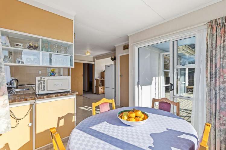 13 Kohekohe Place Pukete_10