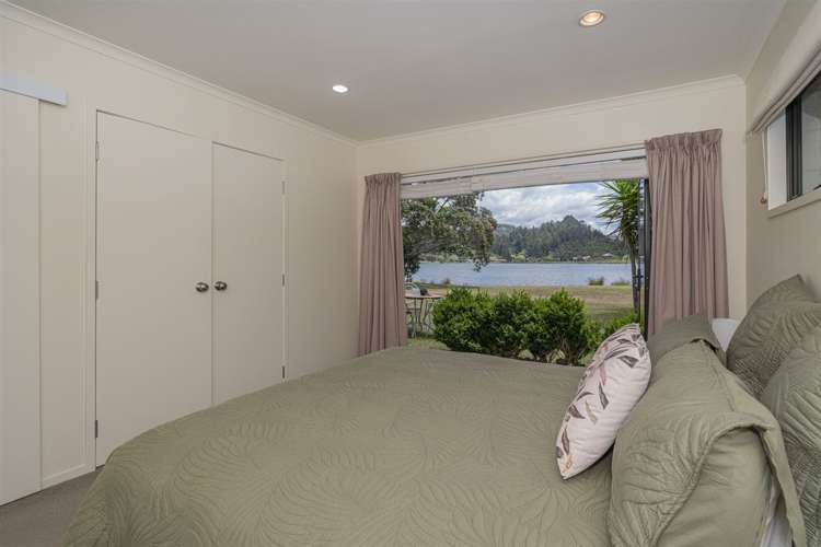10 Marquet Place Tairua_13