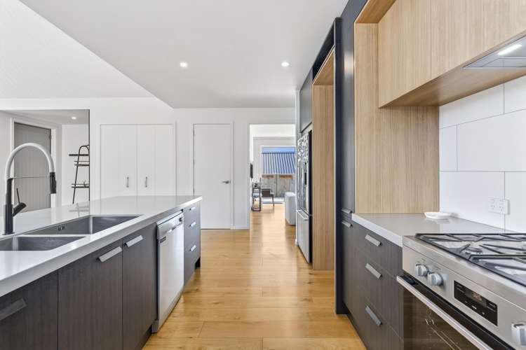 22 Robrosa Street Wanaka_9