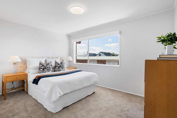 2/127 White Swan Road Mount Roskill_6