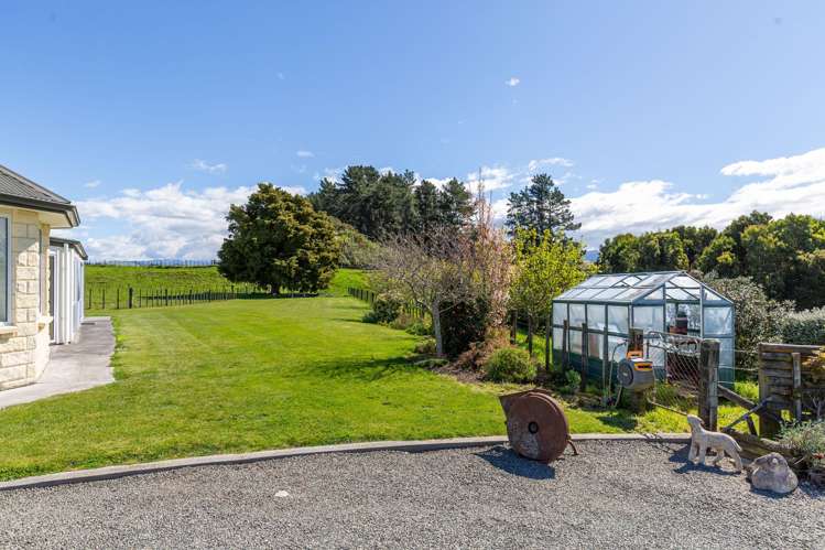 769 State Highway 2 Masterton_33