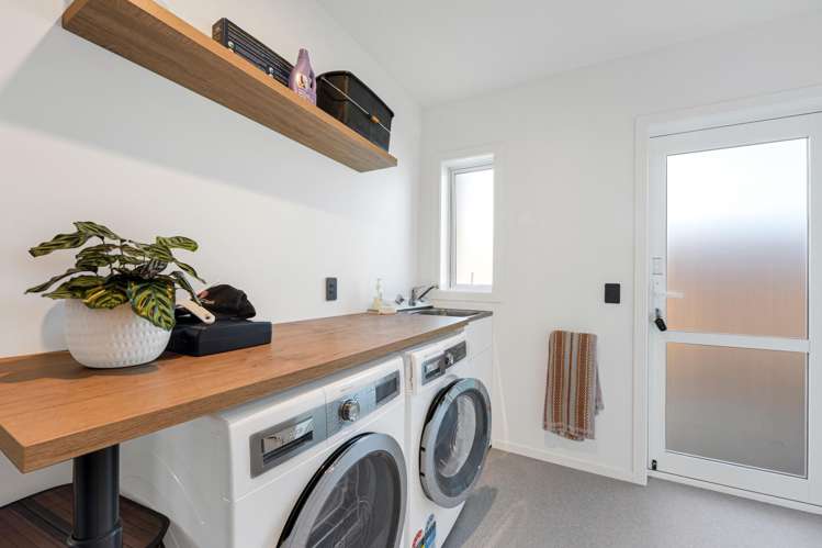 2 Ruataniwha Drive Collingwood_16