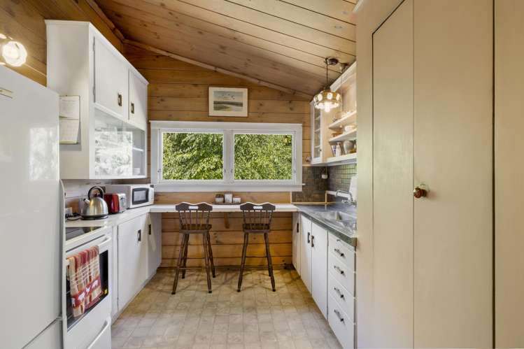 14b Greenslade Road Raglan_7