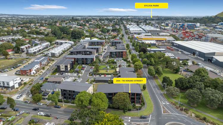 204/7b Hinaki Street Point England_18