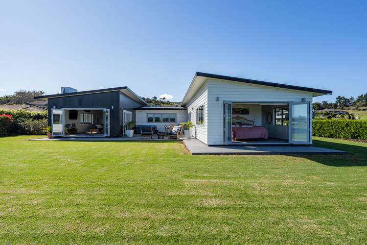 26 Muritai Road Parua Bay_2