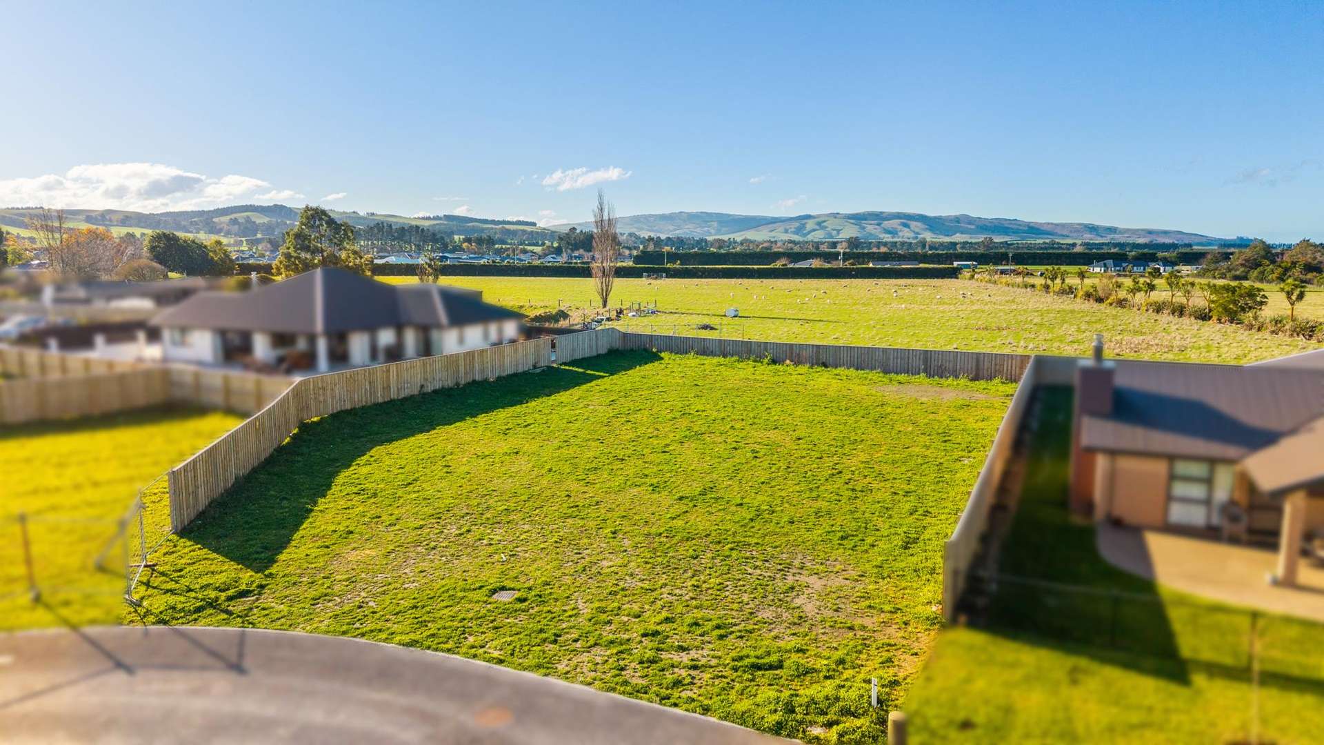 1 Frank Lane Amberley_0