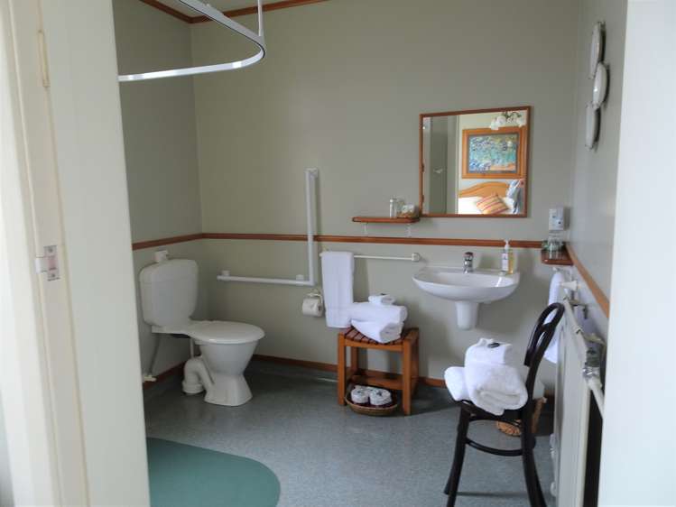 20 Hamilton Street Hokitika_14