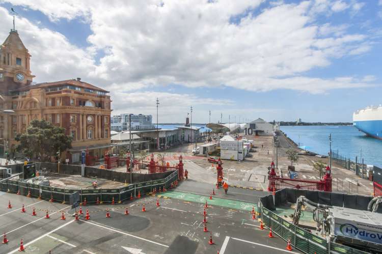 2c/2 Queen Street Auckland Central_20