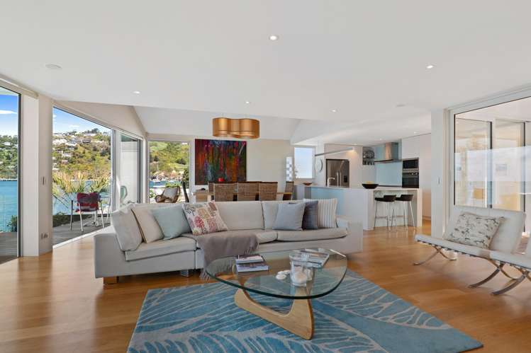 117 Main Road Redcliffs_12