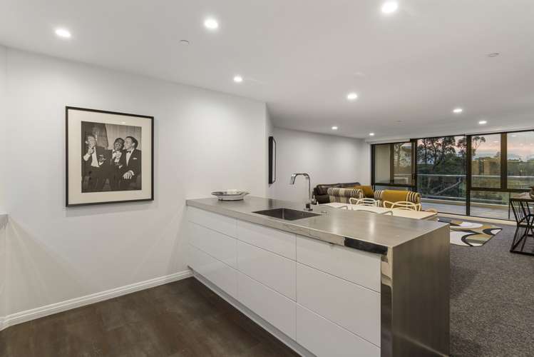 5a/23 George Street Newmarket_34