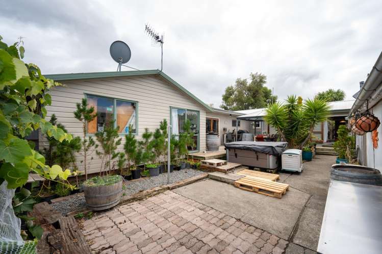 34 Elliott Crescent Havelock North_17