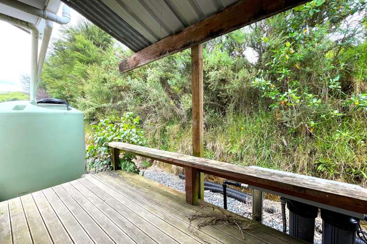 675 Te Waitere Road Taharoa_12