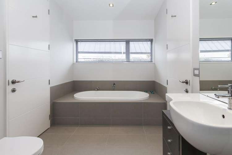 19 East Stream Lane Northwood_15