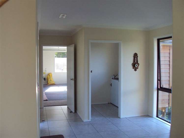 7 Paine Brown Way Russell_34