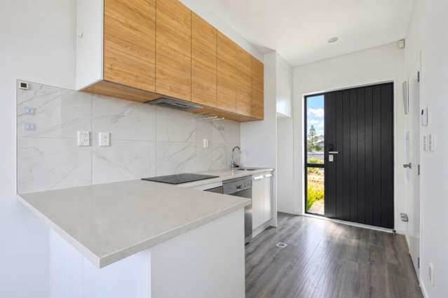 134E Tiriwa Drive Massey_3