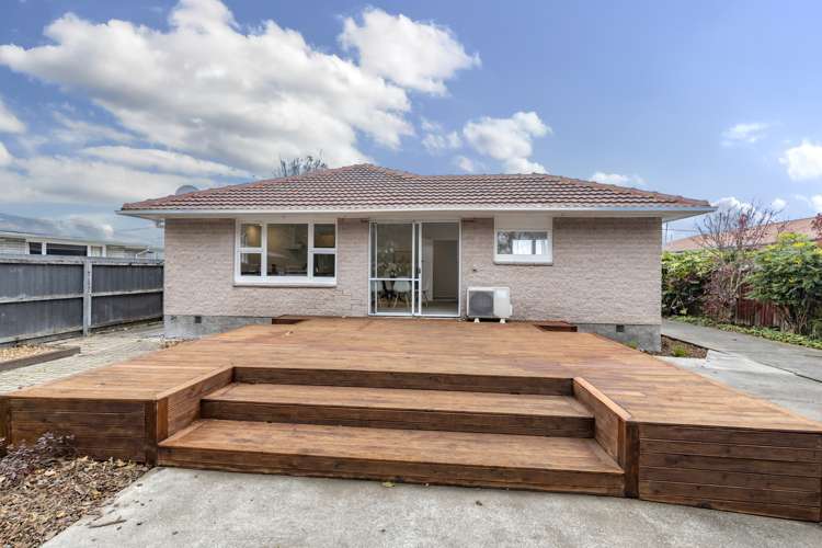 32 Compton Street Woolston_19