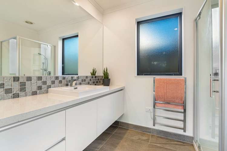 75 Colonial Drive Millwater_11