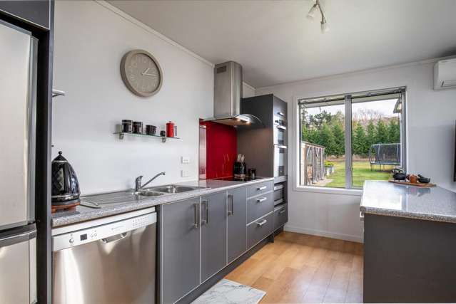 1230 & 1228 Alexandra-Fruitlands Road Alexandra_1