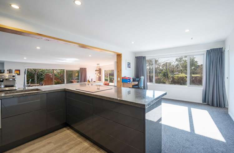 1 Bird Lane Wakefield_9