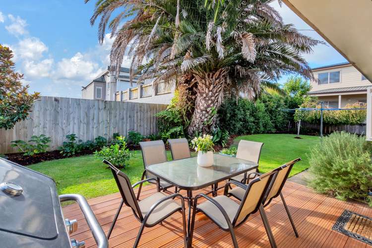 2/3 Argyle Avenue Pahurehure_6