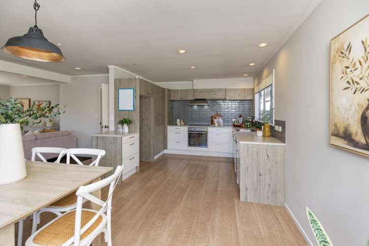 131A Renown Road Raumati South_11