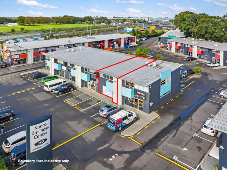 Unit 2/203 Kirkbride Road_0