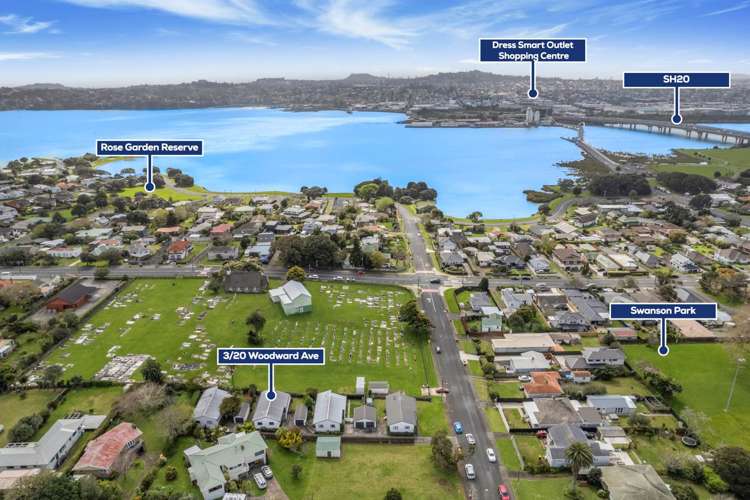 3/20 Woodward Avenue Mangere Bridge_19