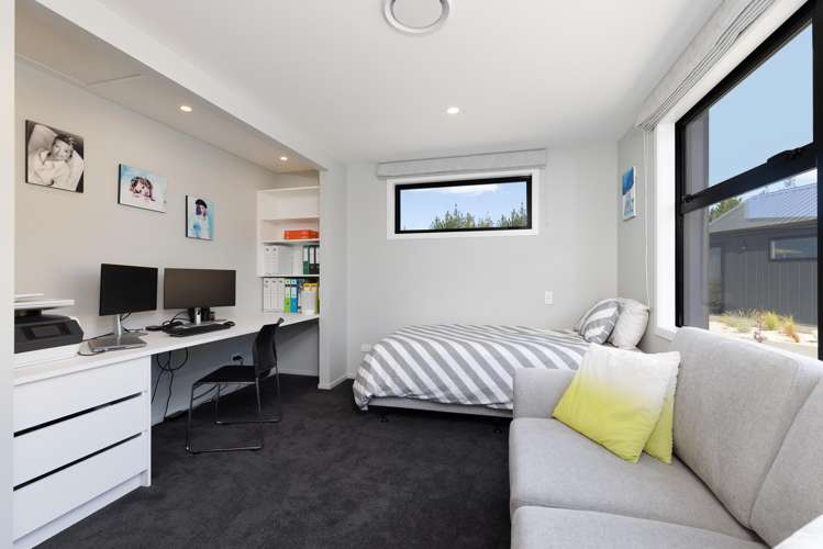 226 Bronte Road West Mahana_15