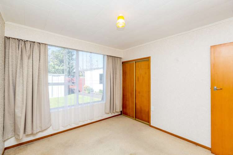 13 Barrett Road Whalers Gate_7