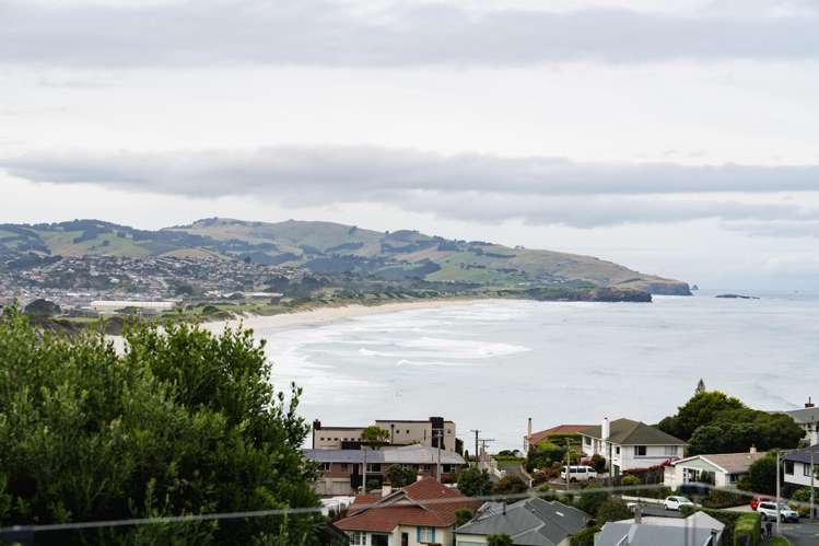 66 Cliffs Road St Clair_32