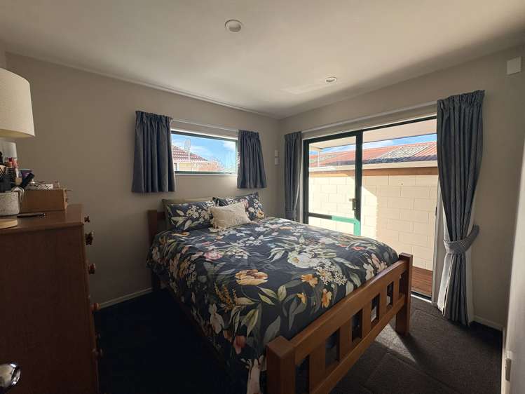 19A Kaplan Avenue Islington_12